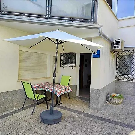 30048 - Jasna Apartament Crikvenica